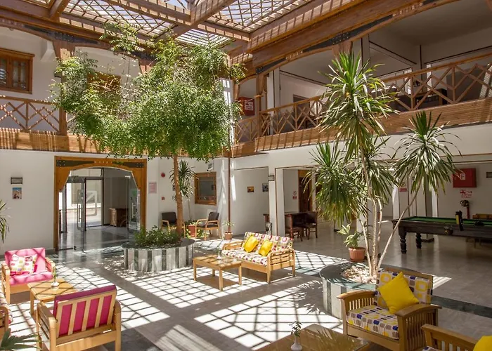 Acacia Üdülőközpont 3*